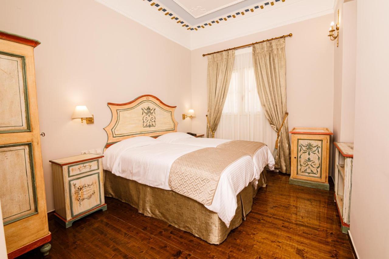 Palaiologos Luxury City Hotel 帕特雷 外观 照片